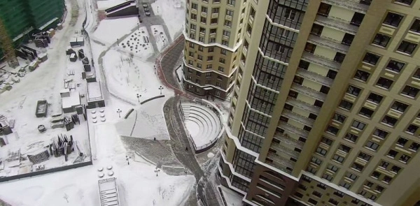 Полуротонда тип 7, 24 колонны, диаметр 20400 мм Высота: 4100 мм, прямая, с тумбой